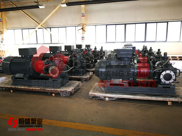 Industrial magnetic drive gear pump on base