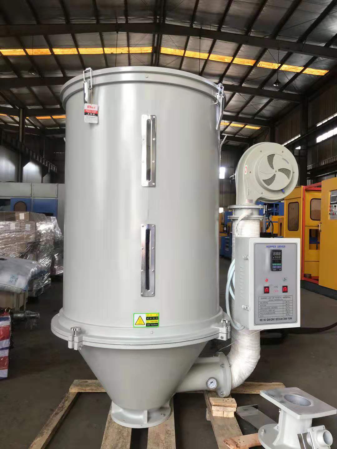 Plastic Injection Molding Machine