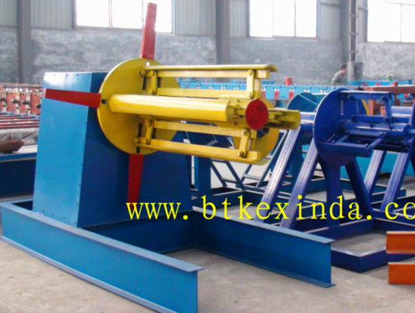 Manual uncoiler machine for steel coils