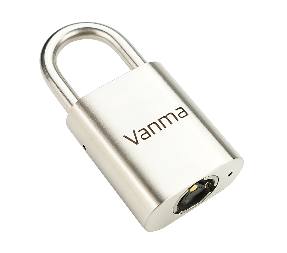 key and padlock - Image 3