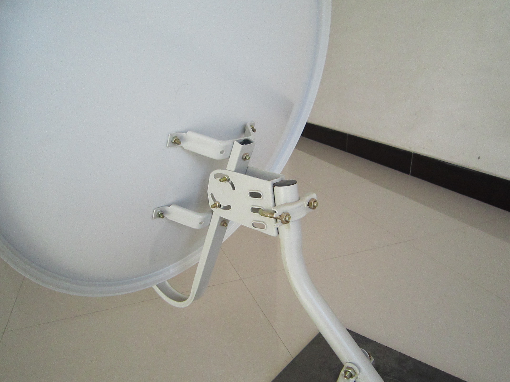 KU60 KU65 DISH ANTENNA - Image 3