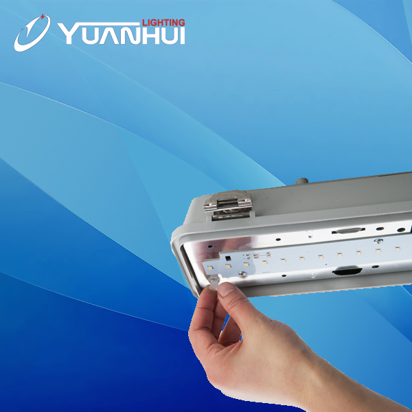 LED Vapor Tight Light Fixture