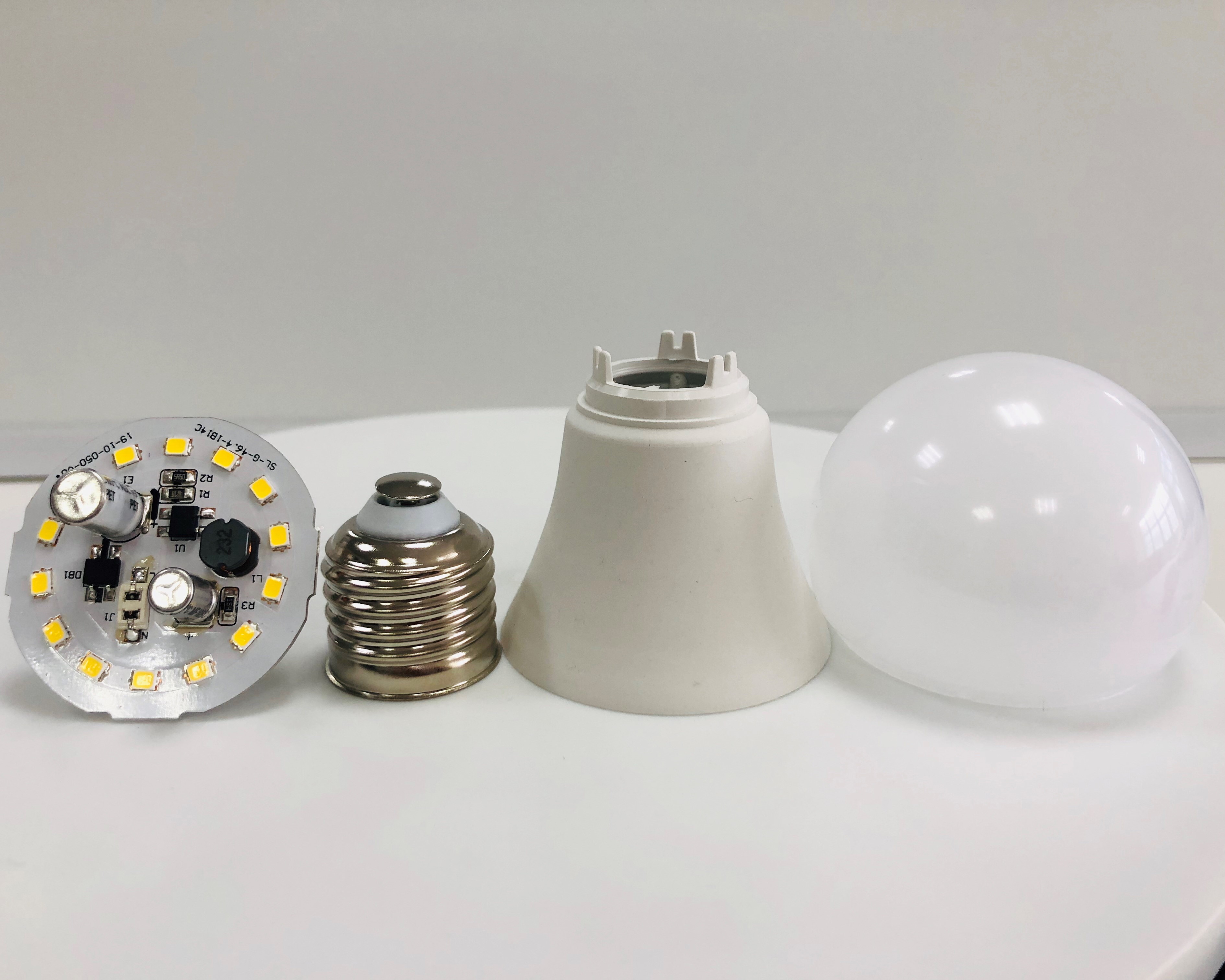 A60 LED Bulb with Driver on Board Technology