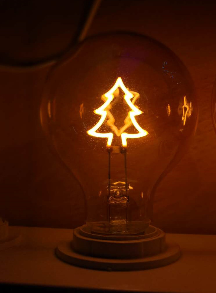 Christmas Tree Shaped Decorative LED Bulb