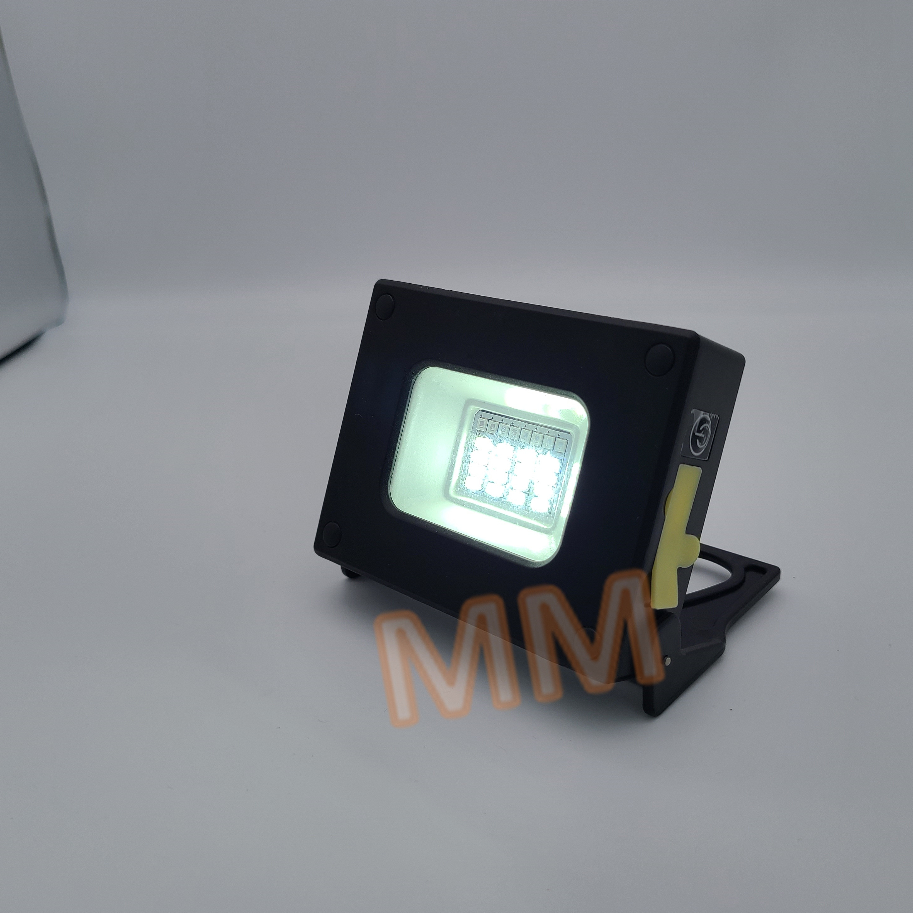 LED LIGHTS - Image 2