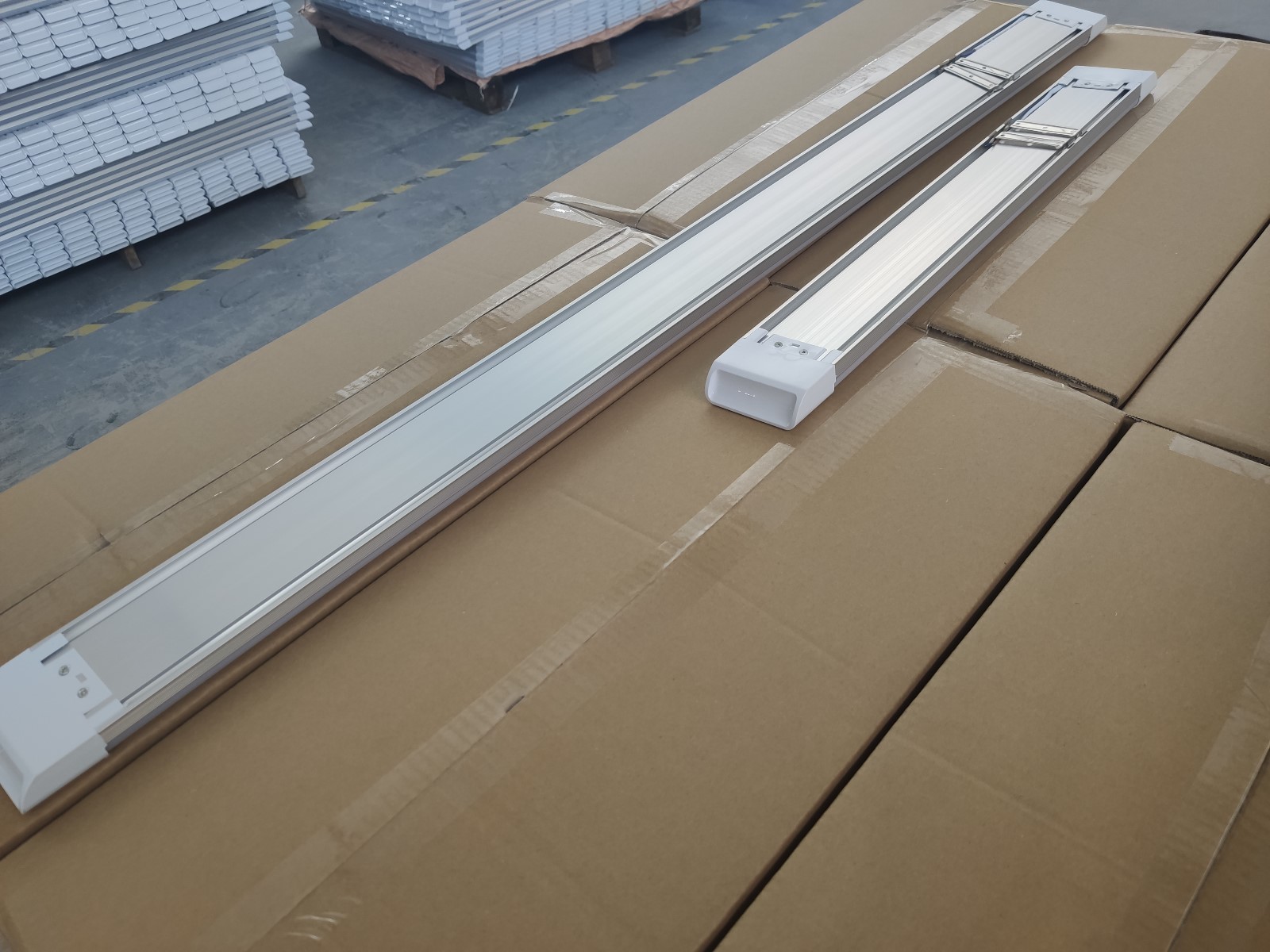 LED Purification Fixture Light - Image 2