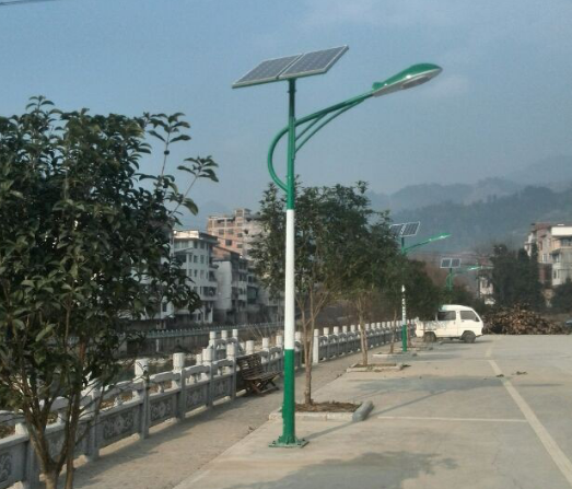 LED Solar Light - Image 2