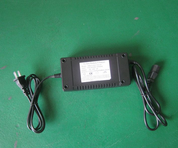 Li-ion battery charger - Image 3