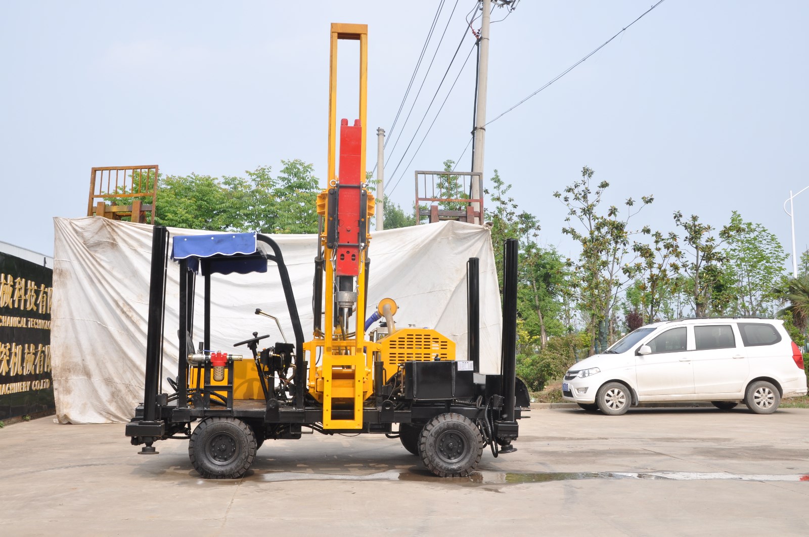 Highway Guardrail Post Driver with Hydraulic Hammer