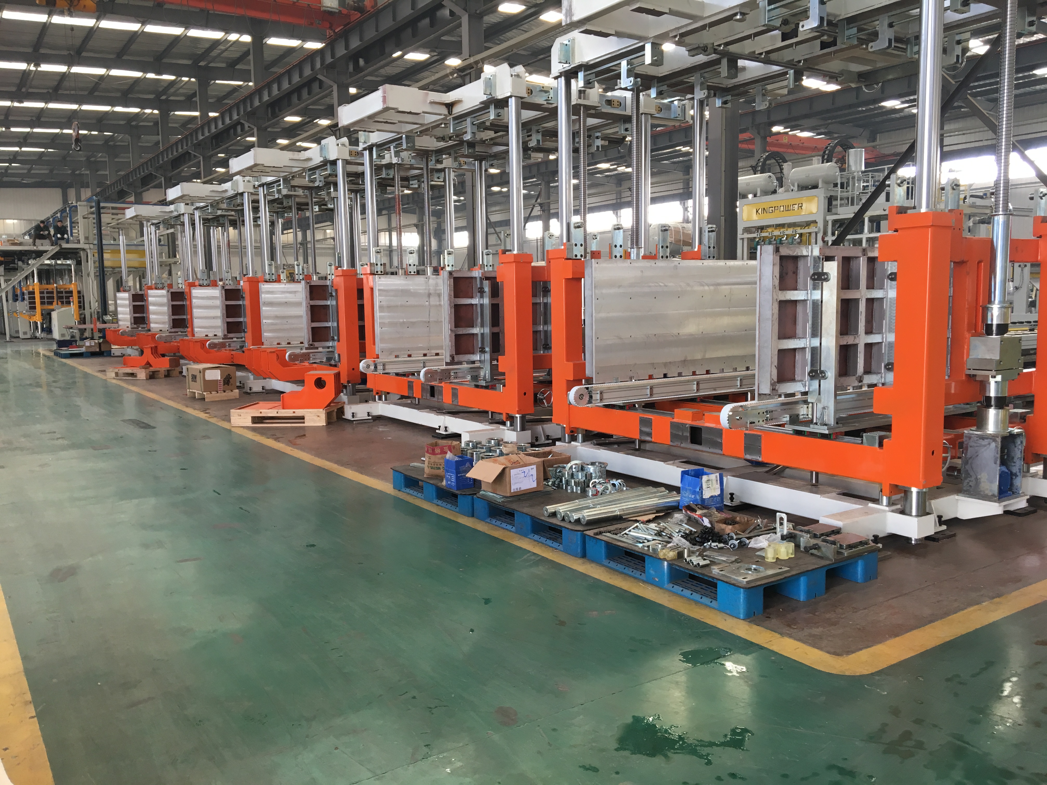 Linear Cabinet Foaming Line For Showcase - Image 2