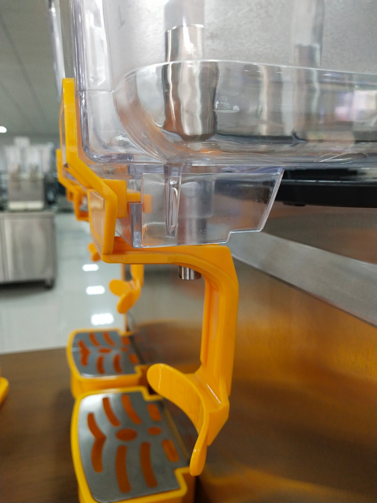 Three-Tank Commercial Beverage Dispenser