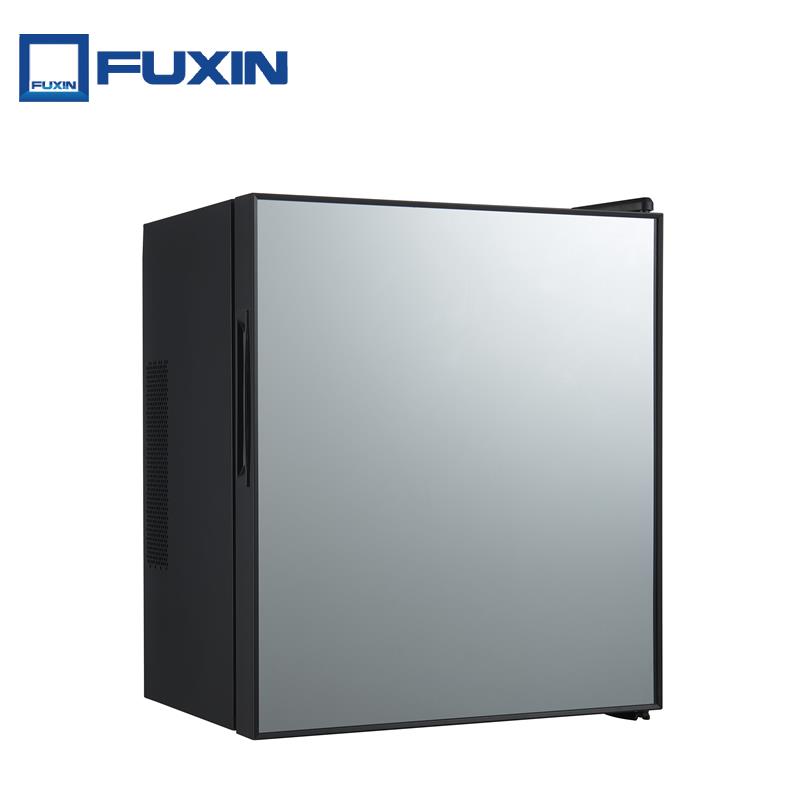Low Noise Thermoelectric Cosmetic Cooler - Image 3