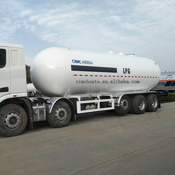 Full view of LPG bobtail tank truck showing chassis and tank