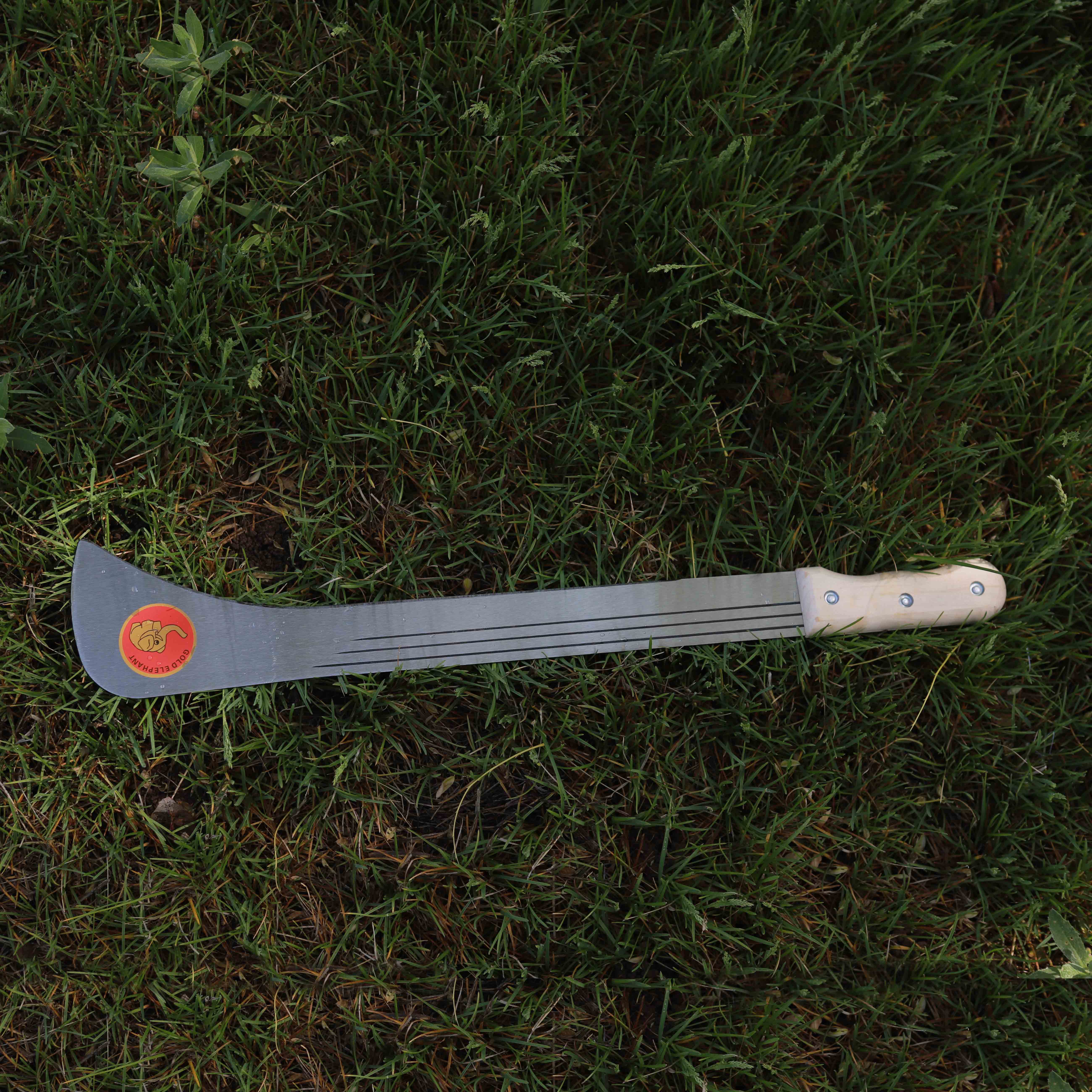 MACHETE WITH WOOD GRIP - Image 2