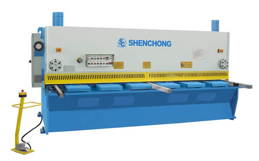 Hydraulic Metal Sheet Shearing Machine