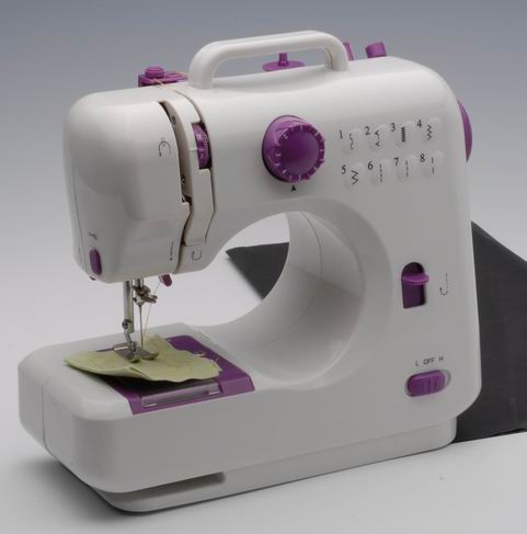 Compact Portable Sewing Machine