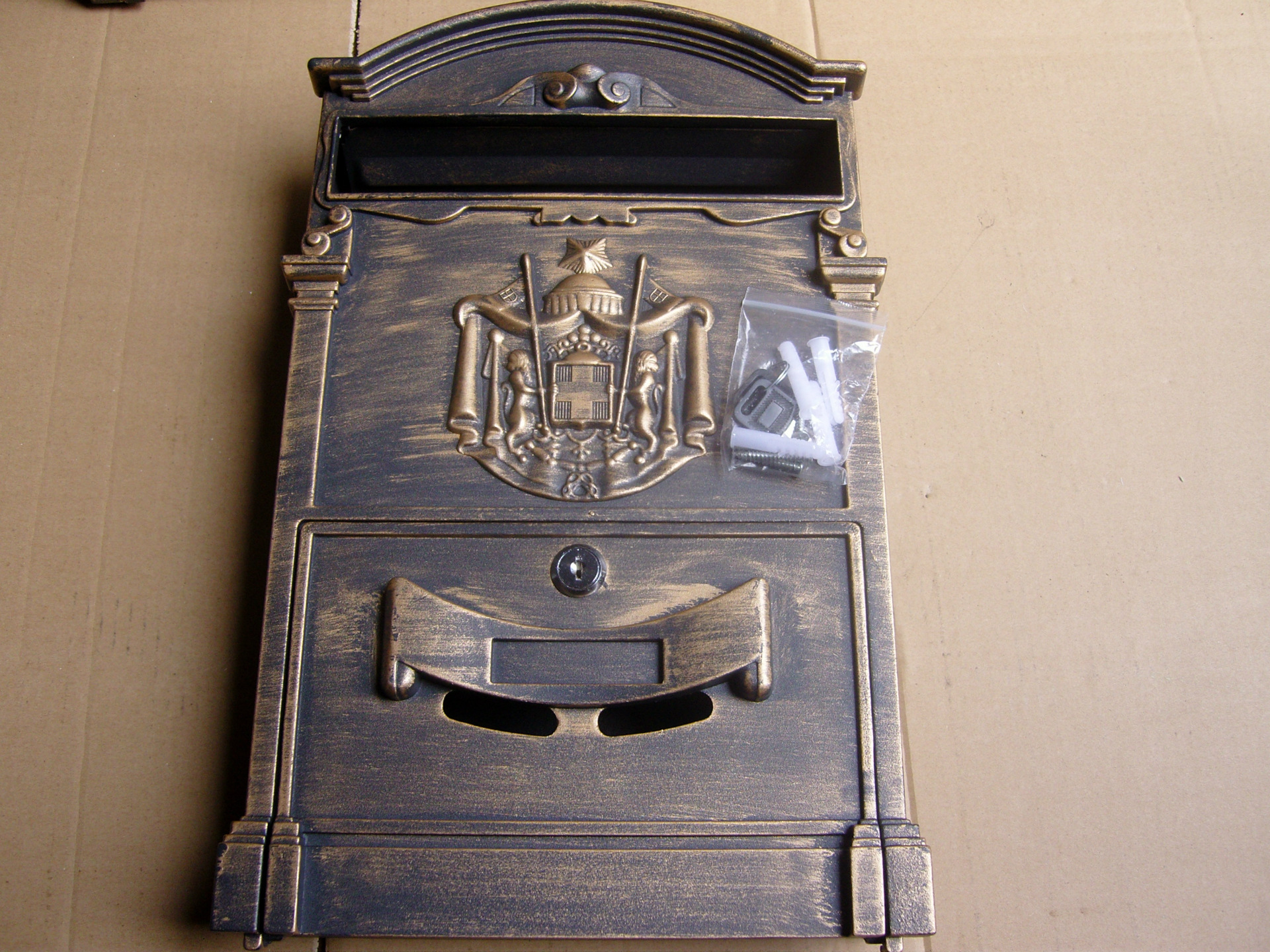 mail box - Image 3