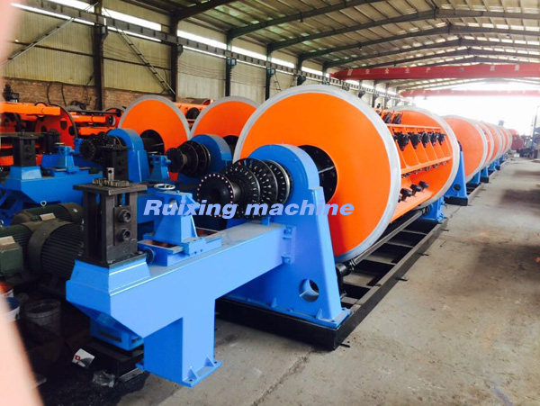 Cable Stranding Machine with Rotating Cages