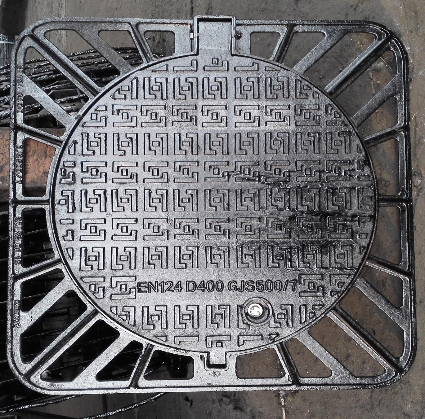 Manhole cover - Image 3