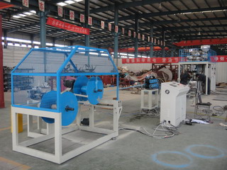 MD50-3H 160m/min high speed single blade labyrinth type drip irrigation pipe making machin - Image 3