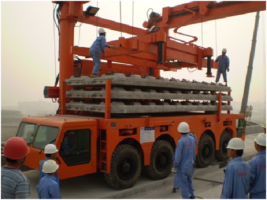 Tyre Mounted Variable Span Gantry Crane