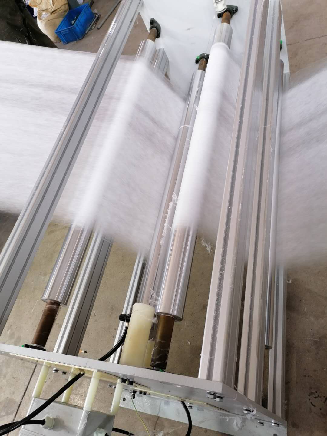 melt-blown non-woven fabric production line - Image 2
