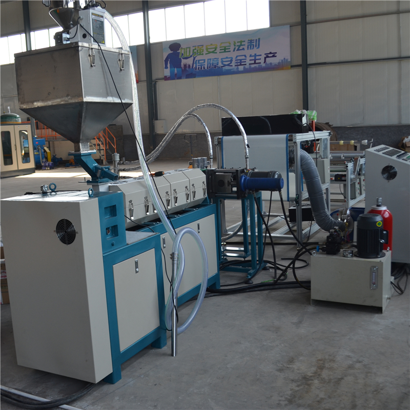 Meltblown cloth production line - Image 2