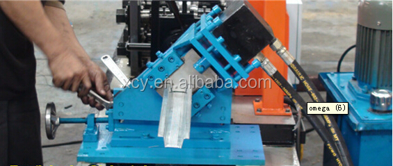 Hydraulic system components and hoses