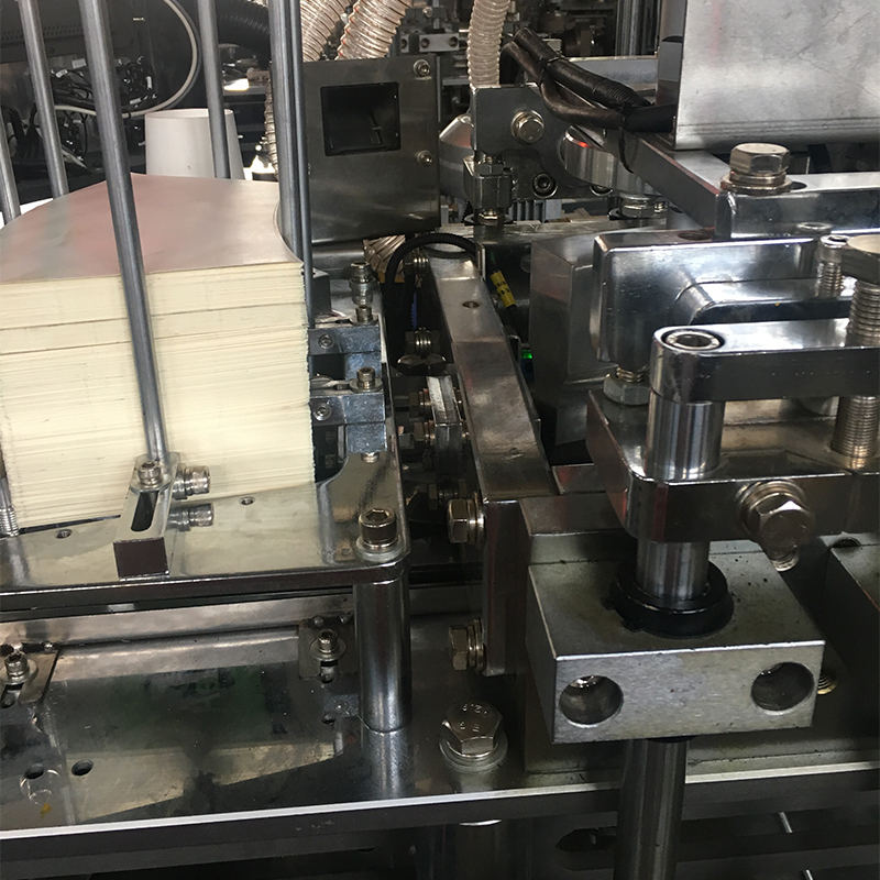 Middle Speed Paper Cup Forming Machine - Image 2