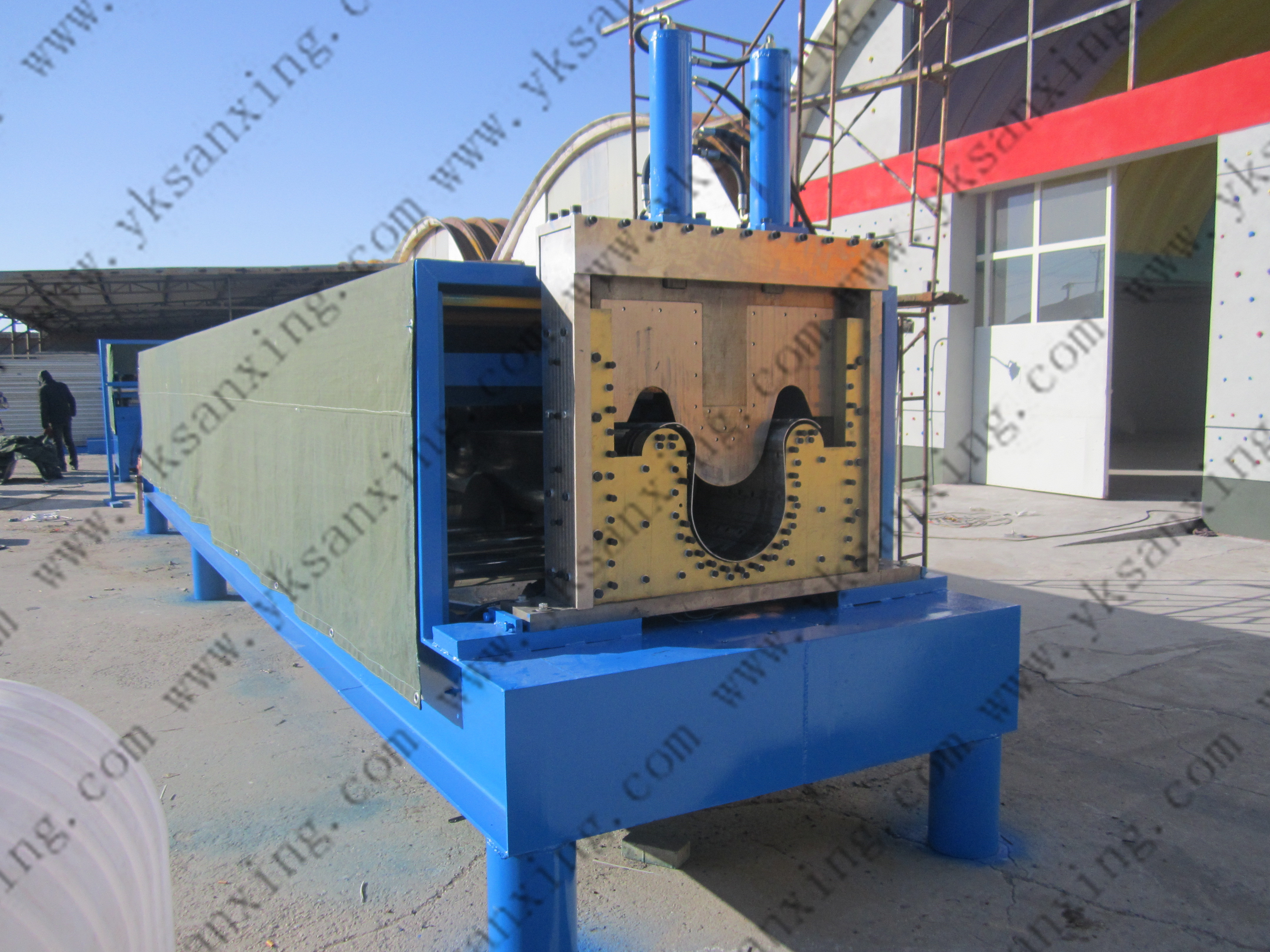 Military Large Span Beamless Building Machinery - Image 3