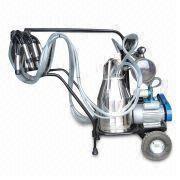 Portable Milking Machine with Stainless Steel Bucket