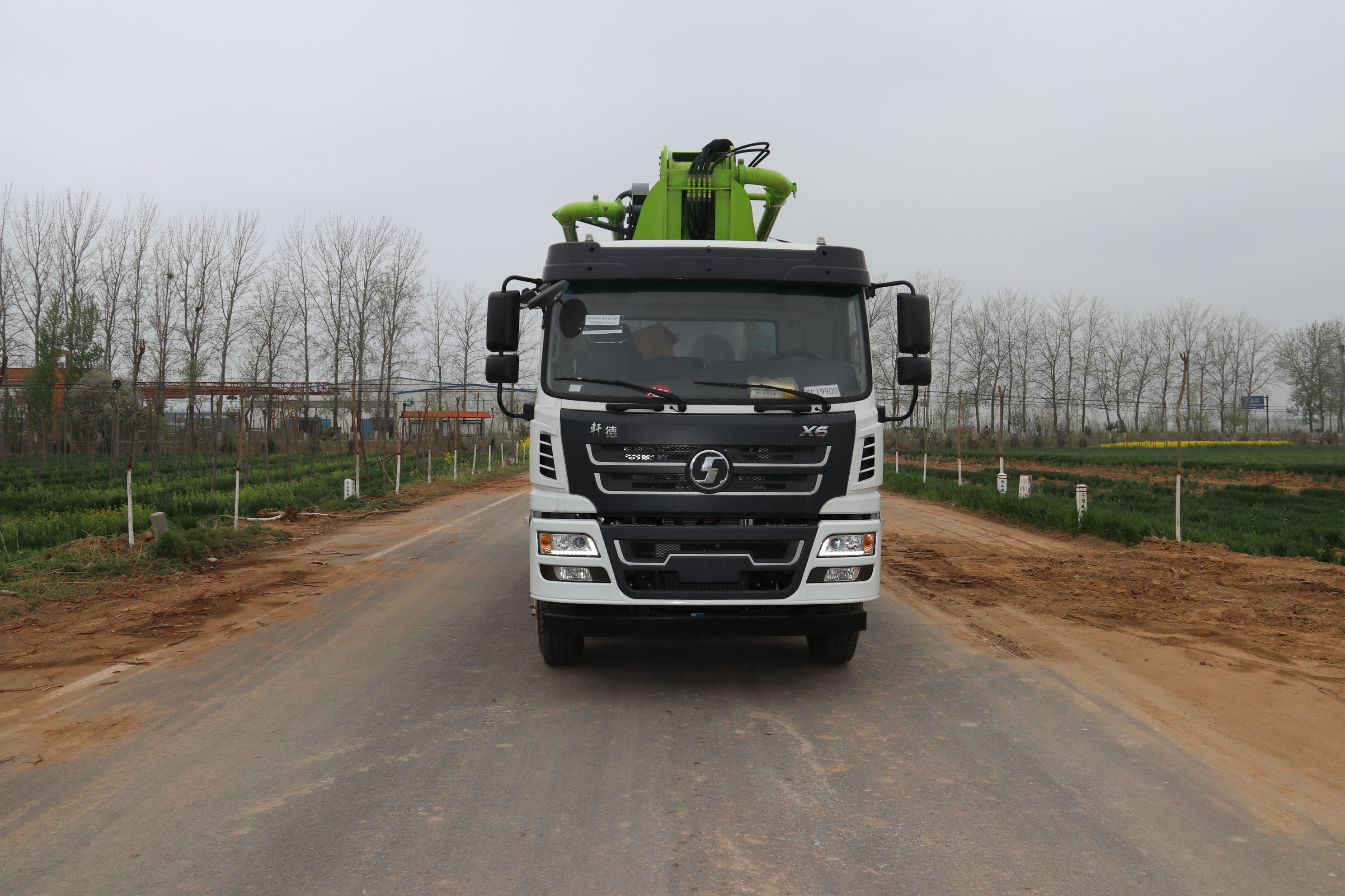 Mixing integrated pump truck - Image 2