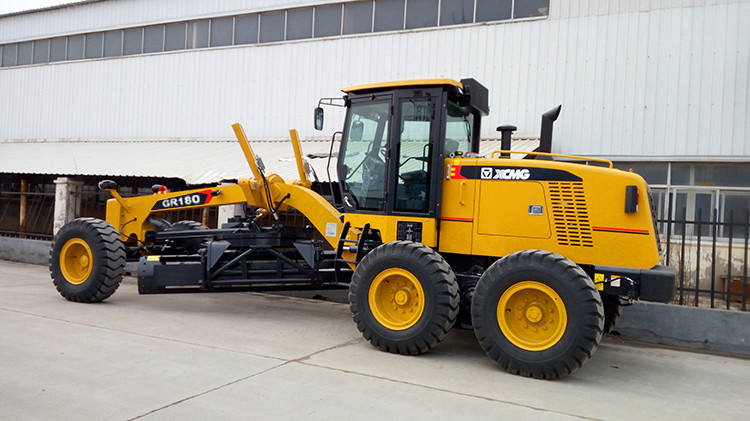 Motor grader GR180 - Image 2