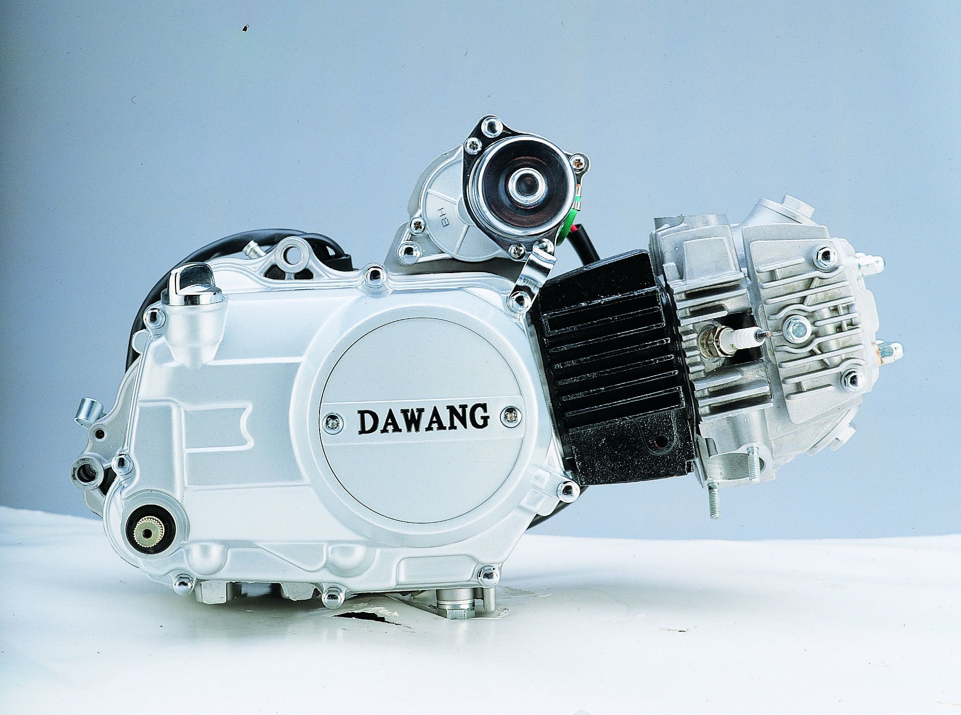 Single-Cylinder Four-Stroke Motorcycle Engine