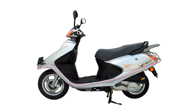 Step-Through Frame Motorcycle
