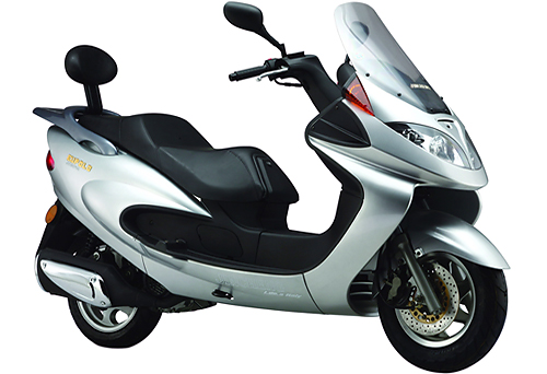 Step-Through Frame Motorcycle with Storage Rack
