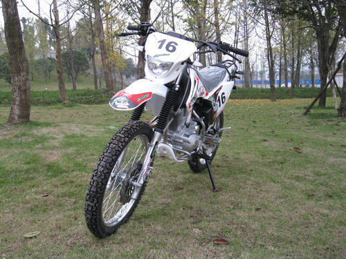 Motorcycles Dirt Bikes (BSX150-CQR) - Image 2