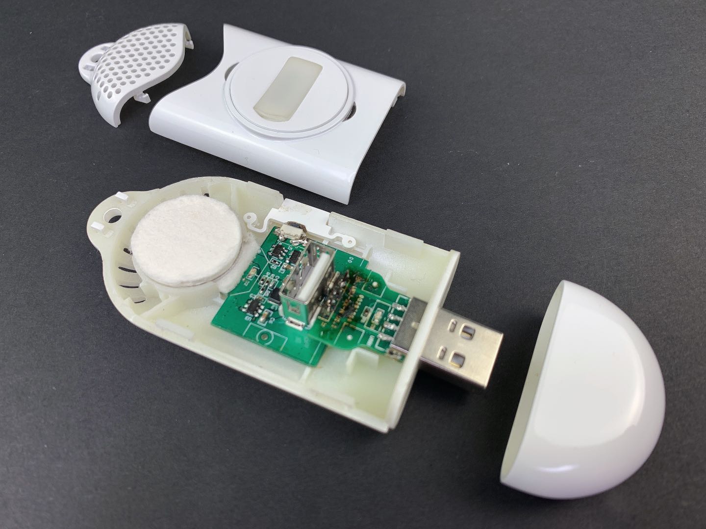 Disassembled aromatherapy device components