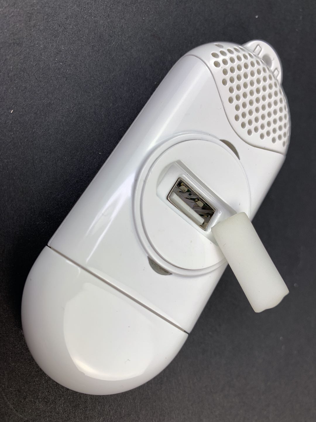 Close up of the USB aromatherapy device