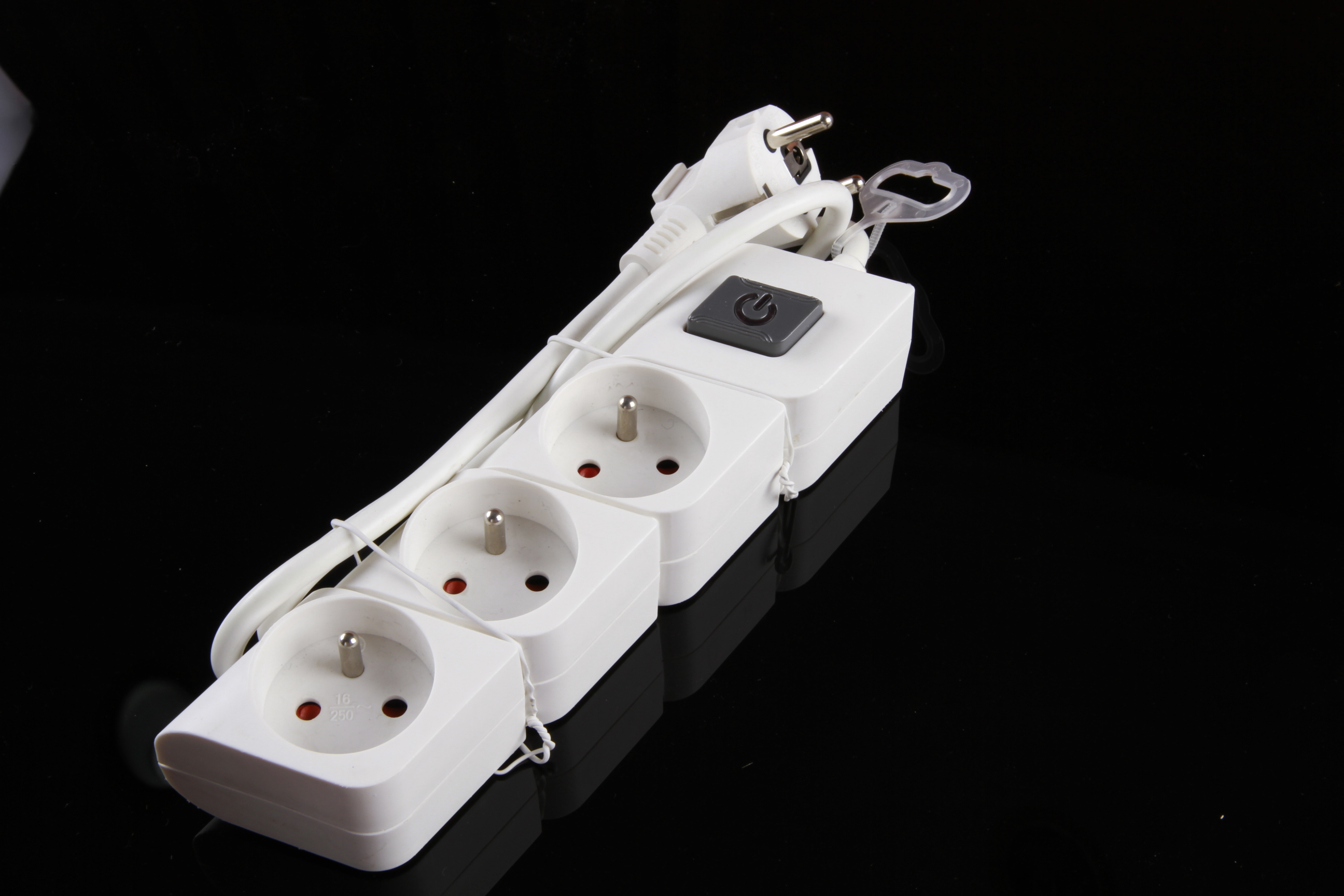 multiway socket - Image 2