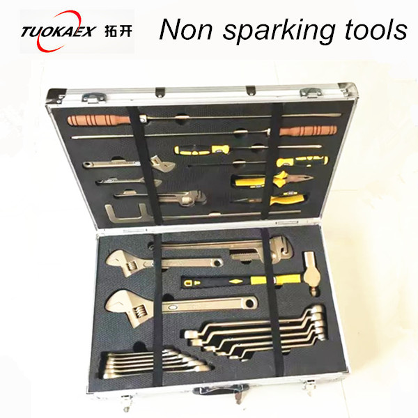 Non-Sparking Tool Set