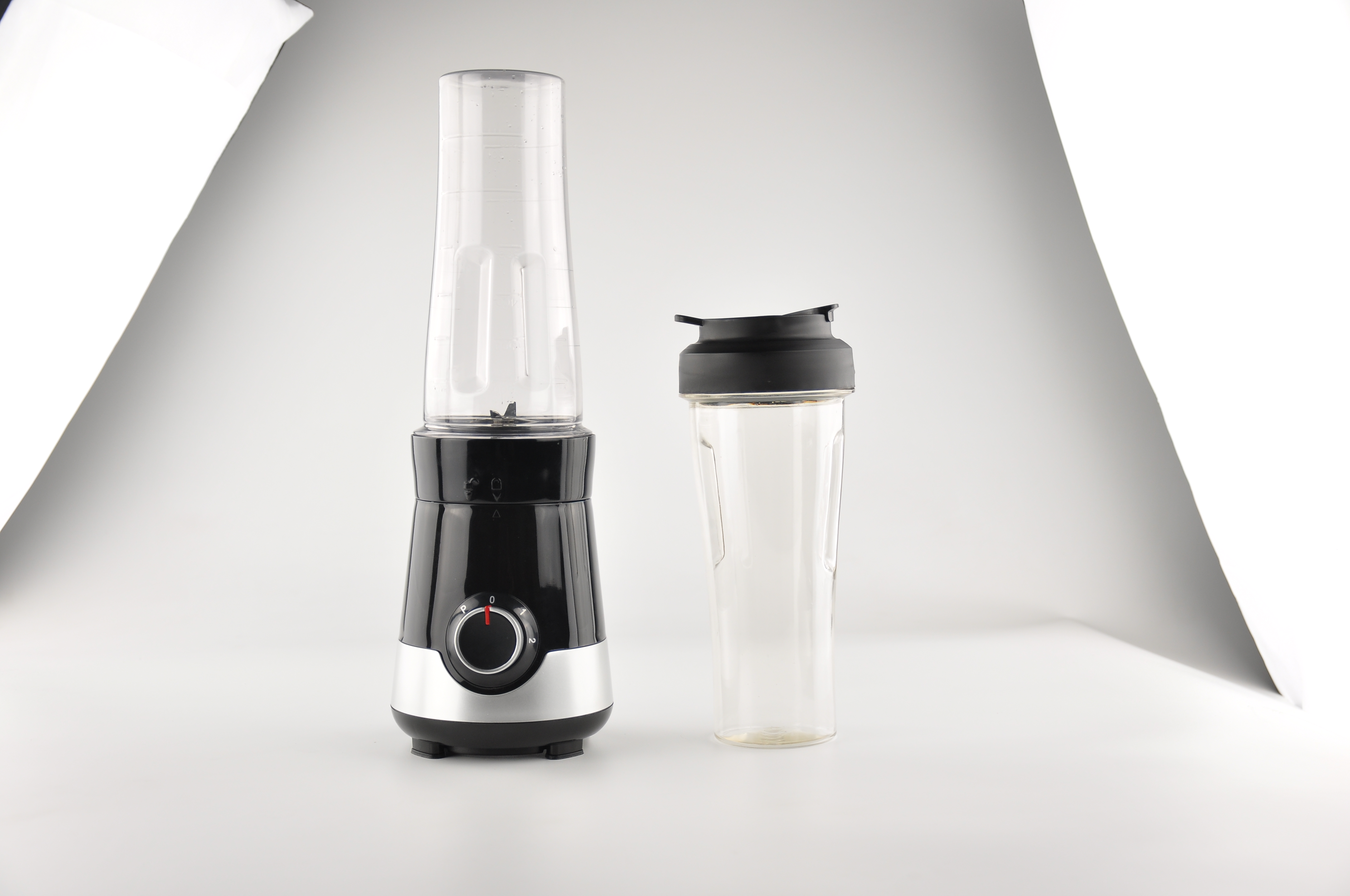 Nutri Blender with glass jar - Image 2