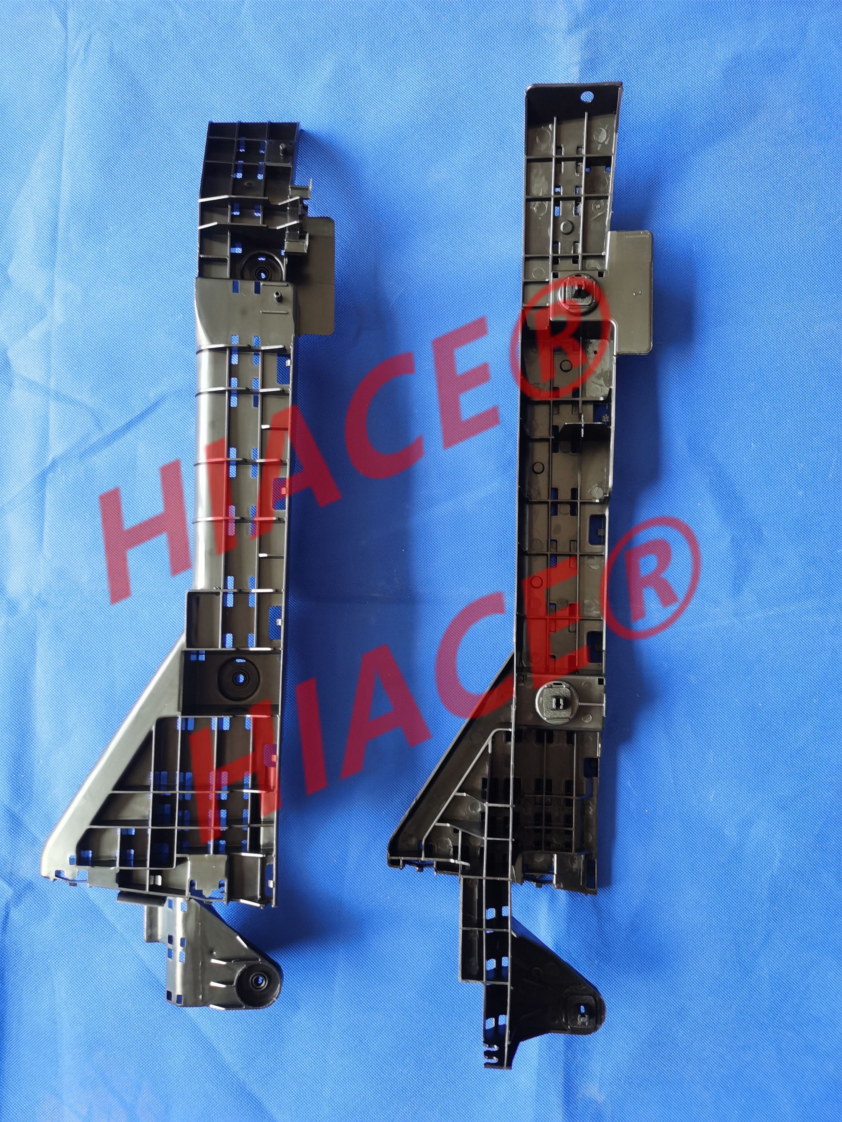 Automotive Plastic Mounting Bracket