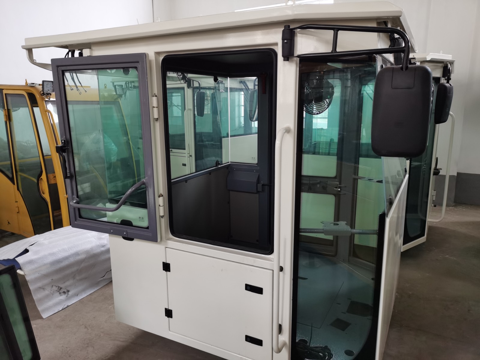OEM Cabin, Earthmover Cabin, Excavator Cabin, Forklift Cabin, Paver Cabin - Image 3