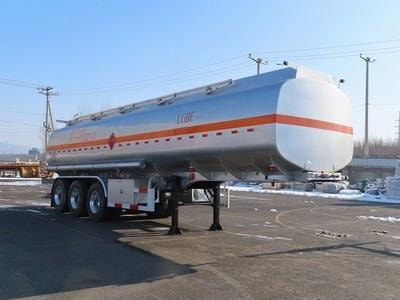 Oil shipped semi-trailer - Image 2