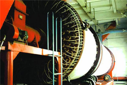 Horizontal drum softening and conditioning machine