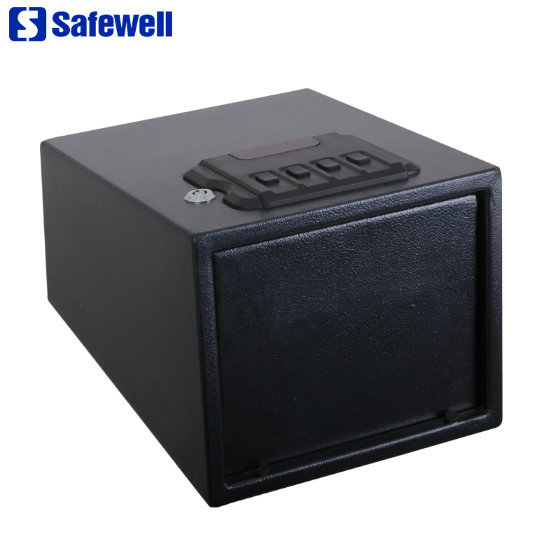 Digital keypad and lock mechanism on the handgun safe