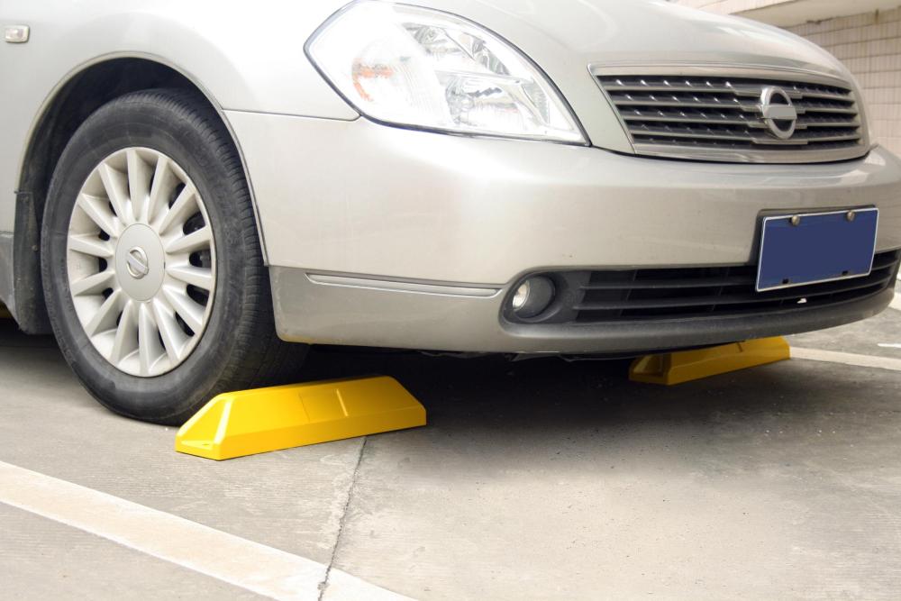 Parking Curbs