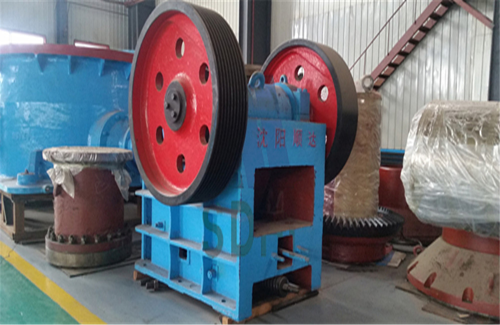 PEF Single- toggle Jaw Crusher - Image 2