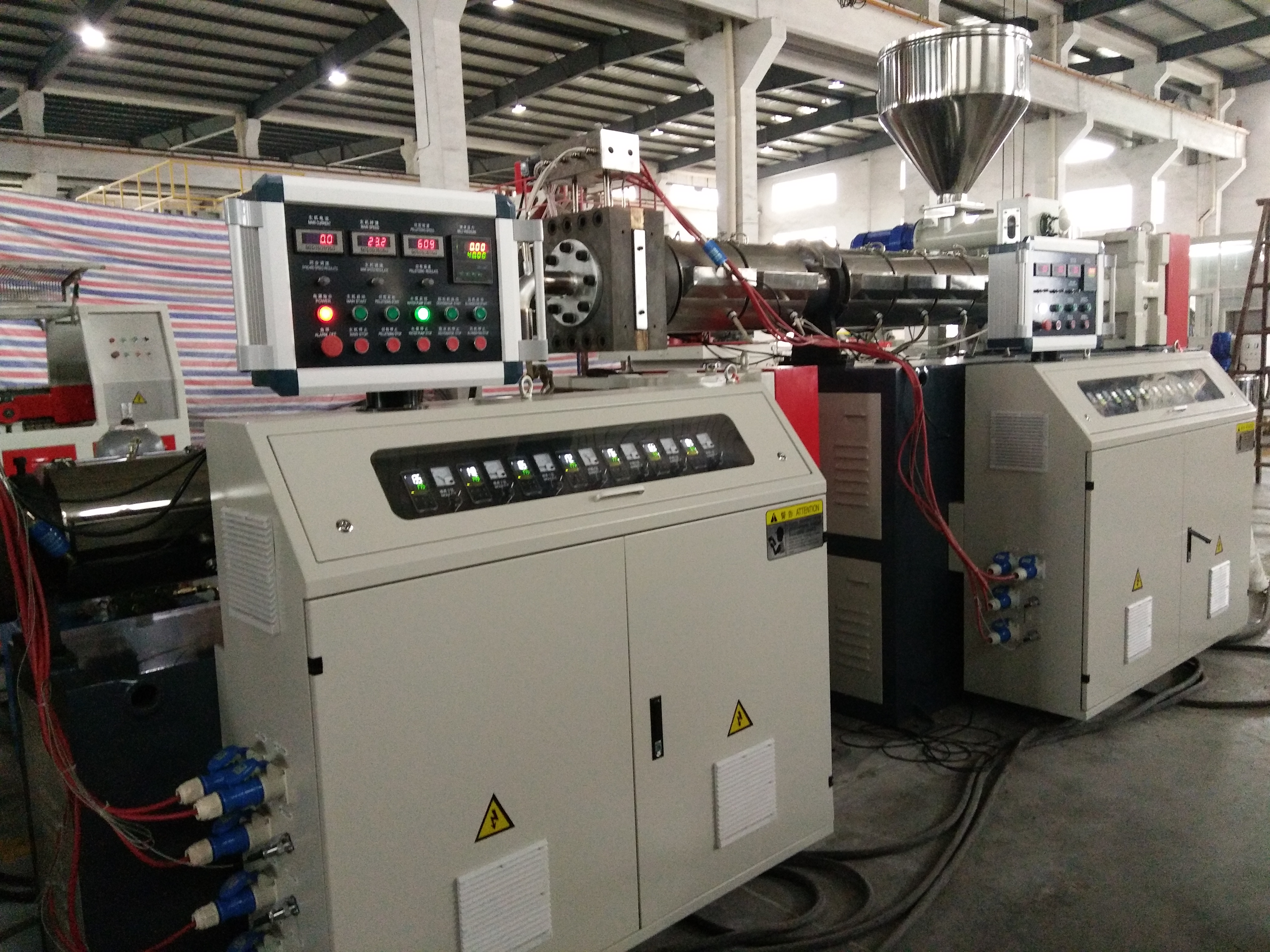 PE/PP Plastic pelletizing machine - Image 3